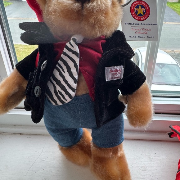 Limited/Rare Hard Rock Cafe Herrington Bear - Picture 3 of 11